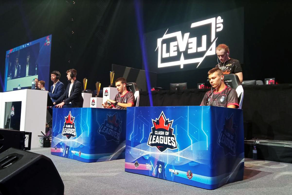 clash of leagues mobile esports